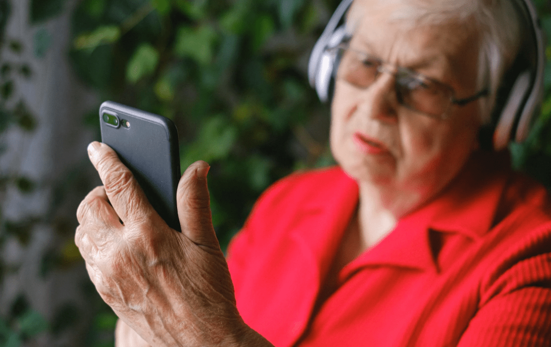 Forbes: мобильные операторы попросили правительство ввести единые требования к работе «белых списков» сайтов — сейчас у каждого свой перечень