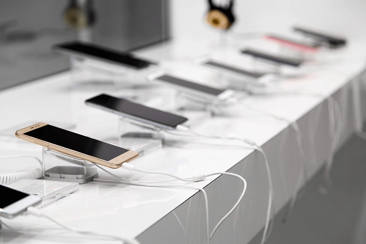 «Сбер» потребовал признать банкротом компанию TFN — крупного поставщика смартфонов в Россию