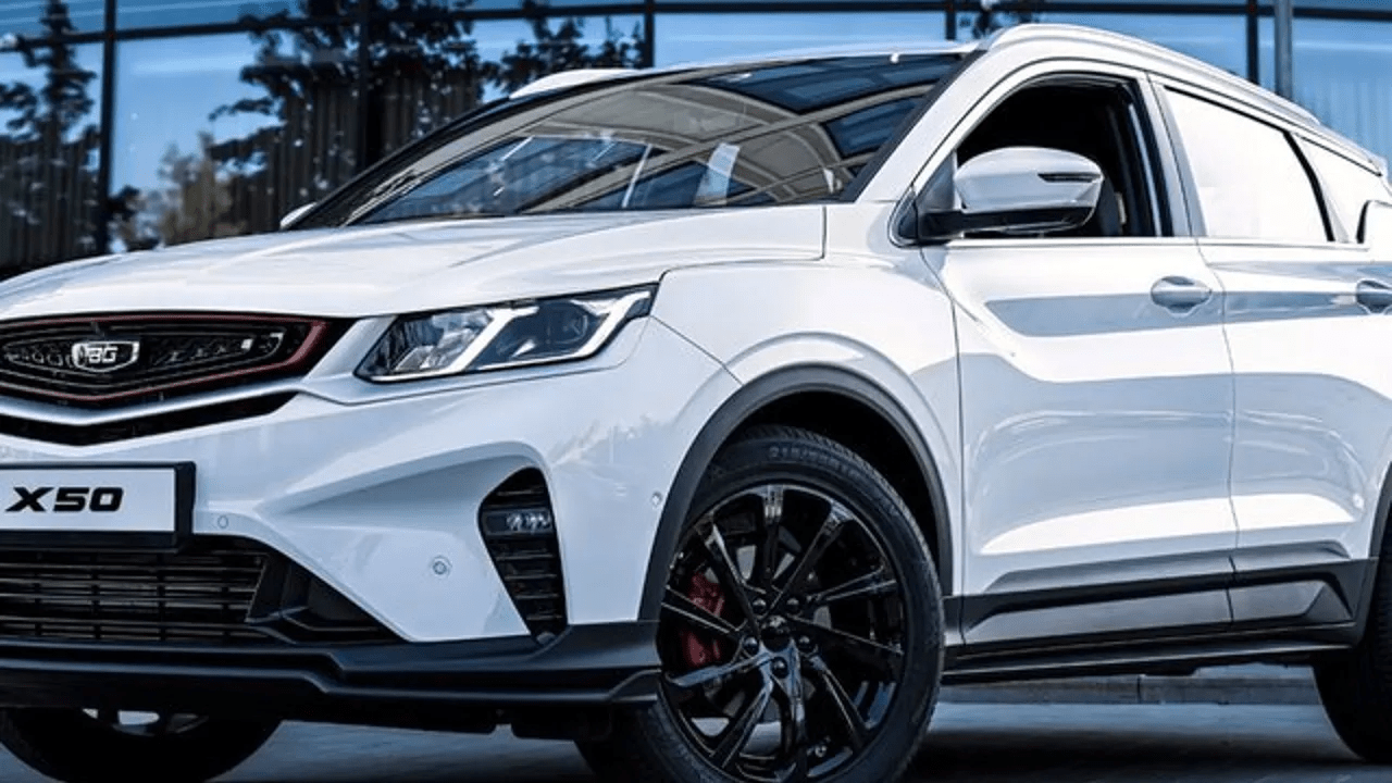 День 1294: белорусский Belgee X50, созданный на базе китайского Geely Coolray, впервые возглавил рейтинг «самых популярных иномарок» в России