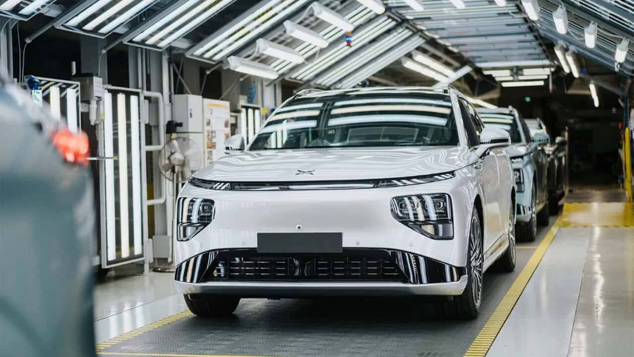 Китайская Xpeng запустила производство электромобилей на австрийском заводе Magna Steyr, чтобы обойти «карательные» пошлины ЕС