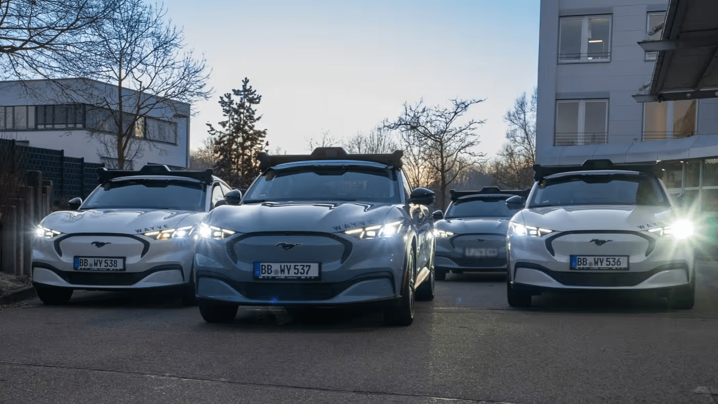 Британский разработчик систем беспилотного вождения Wayve ведёт переговоры с Microsoft и SoftBank о привлечении до $2 млрд — FT