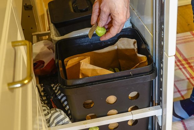 Названы неочевидные источники неприятных запахов в квартире