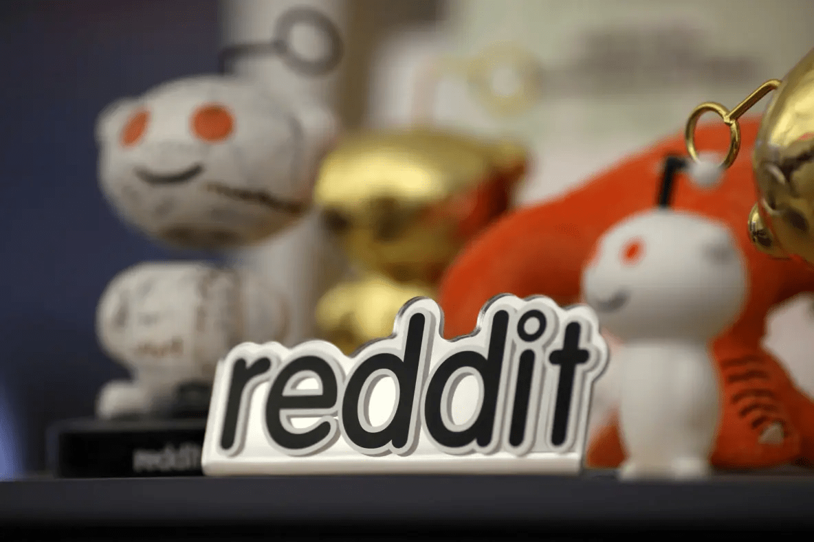 Reddit подала иск к Perplexity и ещё трём компаниям из-за обучения ИИ-моделей на публикациях пользователей
