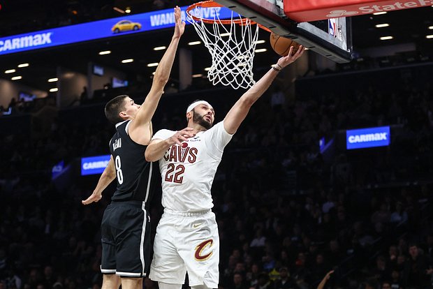 Клуб НБА с россиянином в составе проиграл в домашнем матче