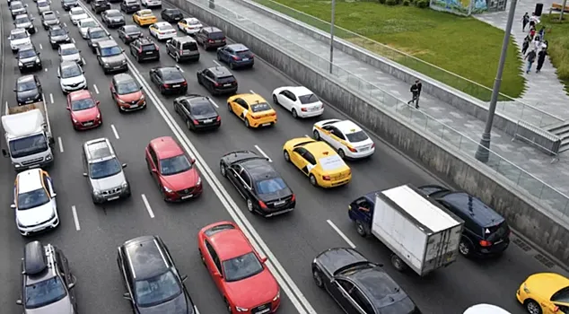 ФНС начнет автоматически списывать транспортный налог