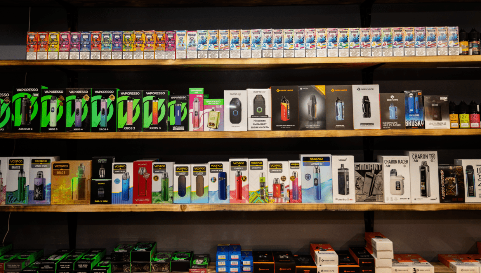Минфин подготовил поправки, которые позволят властям регионов запрещать розничную продажу вейпов