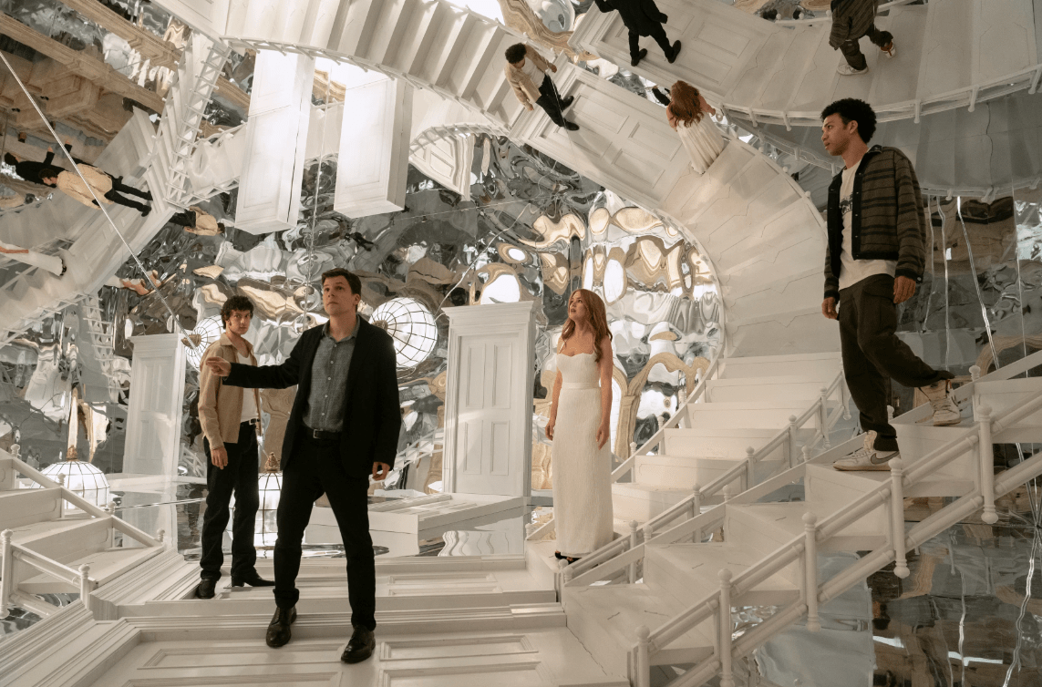 «Иллюзия обмана 3» собрала 1 млрд рублей в России и установила рекорд для зарубежных фильмов после ухода киностудий