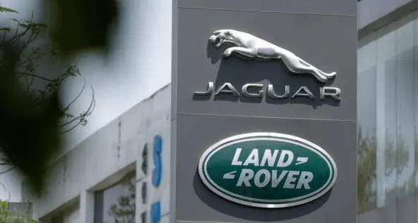 Jaguar Land Rover сообщил о начале восстановления производства — компания больше месяца простаивала из-за кибератаки